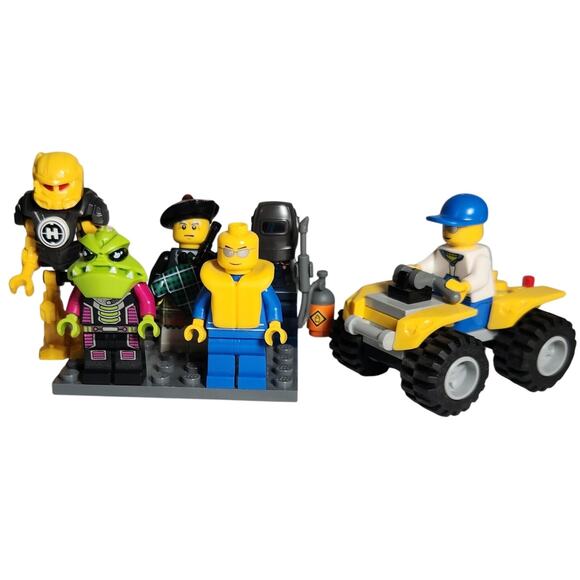 Lego Minifigures Lot of 6 With Tile And ATV Pre-owned - Picture 1 of 4